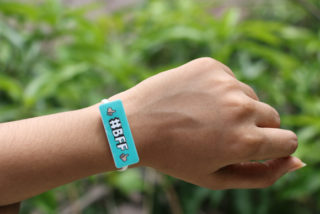 hand friendship band